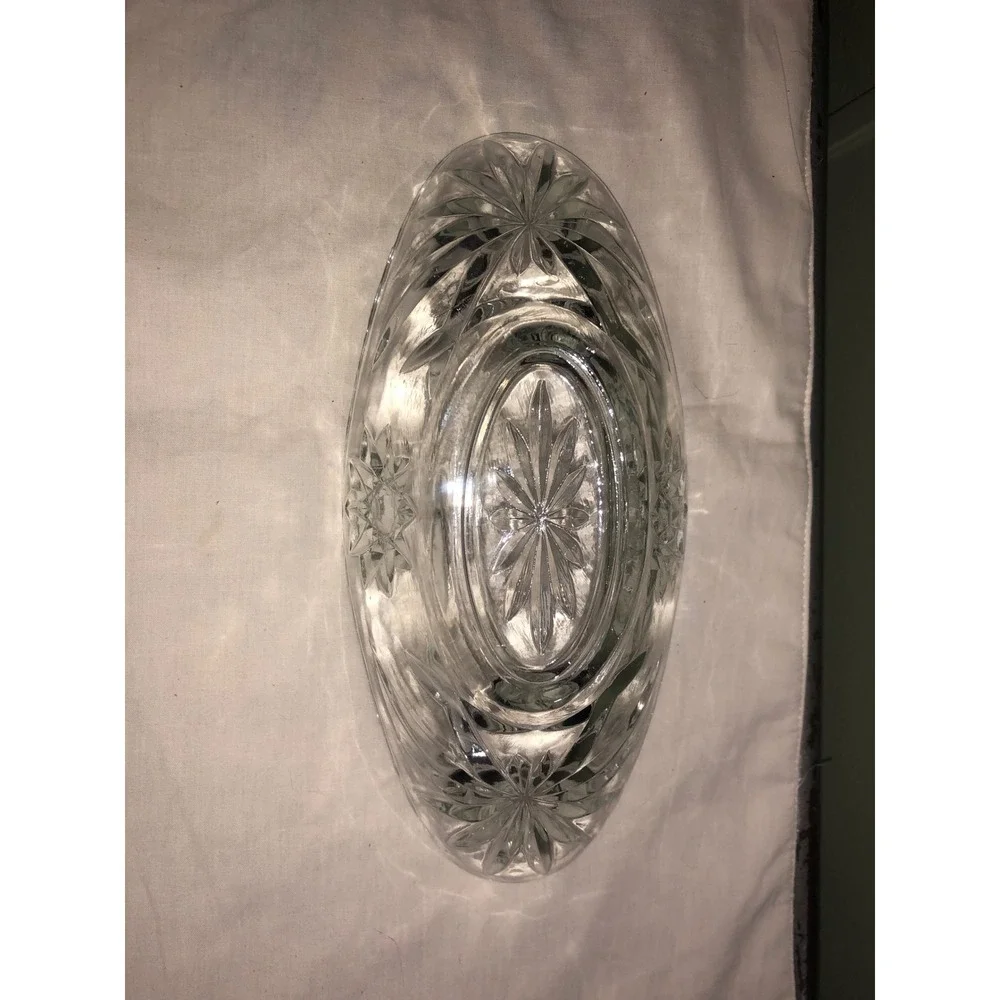 N/A elegant oval
